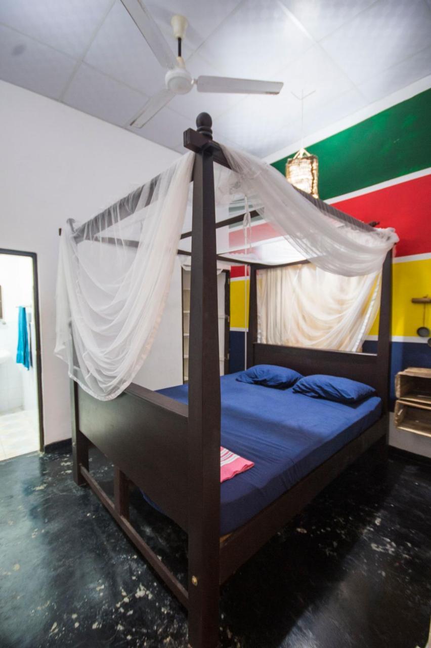 The West Coast House Hostel Ahangama Exterior photo